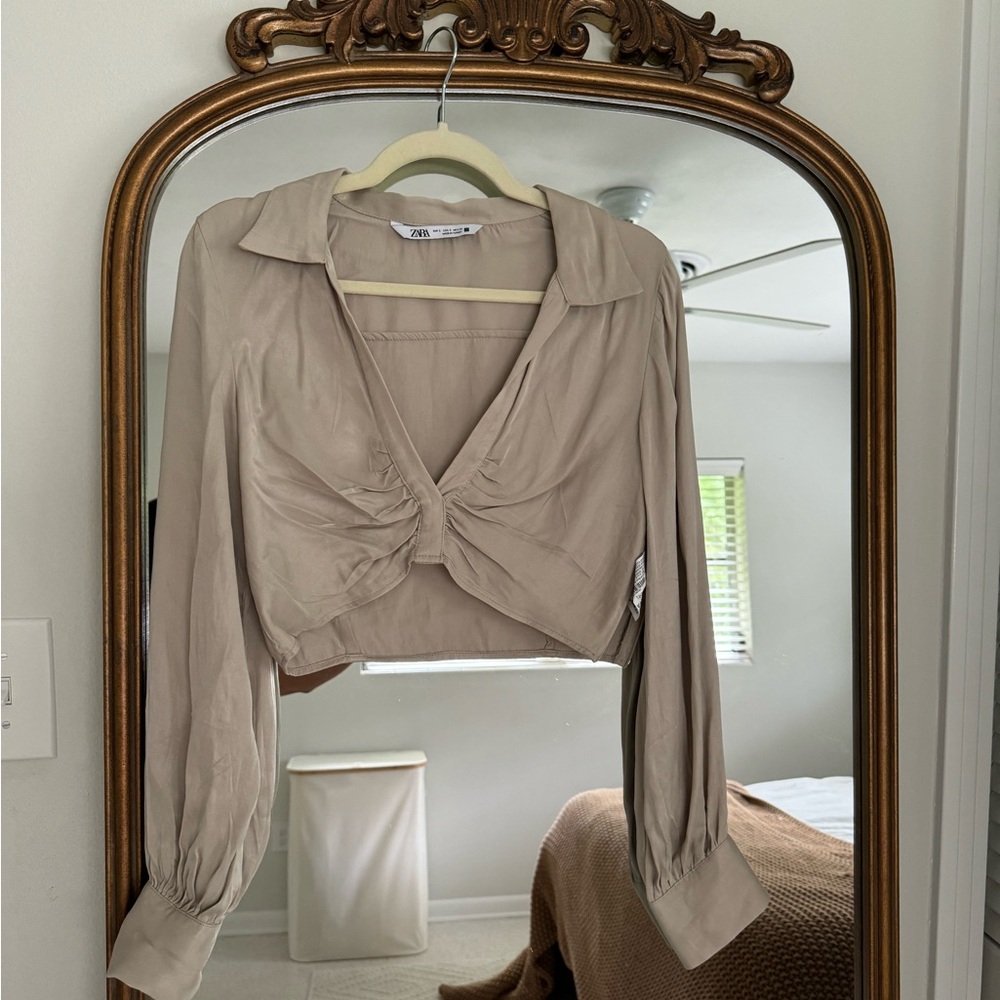 Small Zara crop button down